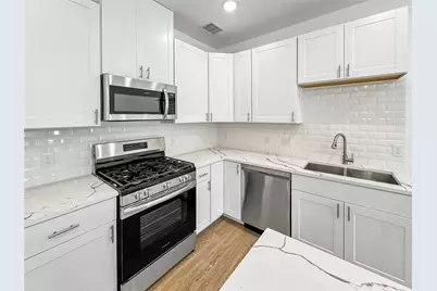 8141 Jeffery Street, Houston, TX 77028 - Photo 9