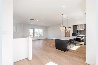 2318 Mills Street, Houston, TX 77026 - Photo 1