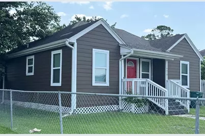 601 Main Street, Pasadena, TX 77506 - Photo 1