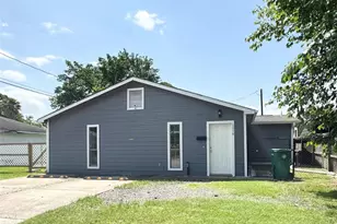 601 Main St, Pasadena, TX 77506 - Photo 15