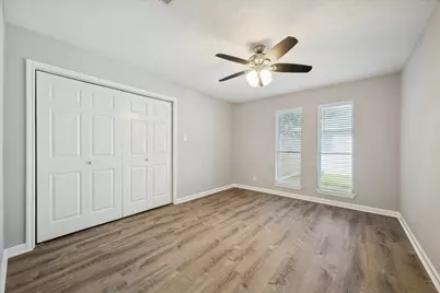 3830 Hansen Drive, Dickinson, TX 77539 - Photo 15