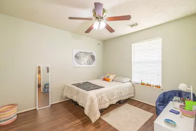 421 Indianmeadow Drive, League City, TX 77573 - Photo 17