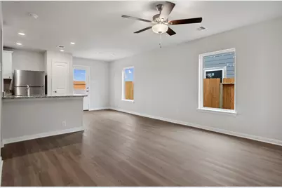 16441 Blossom Grove Drive, Conroe, TX 77303 - Photo 5