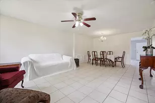 6517 Wanda Ln, Houston, TX 77074 - Photo 5