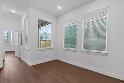 10126 Palm Springs Place, Iowa Colony, TX 77583 - Photo 11