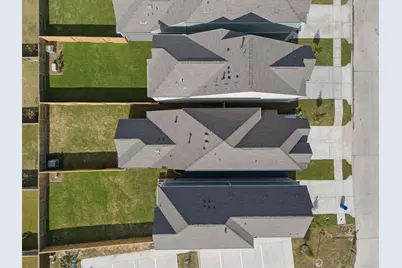 10126 Palm Springs Place, Iowa Colony, TX 77583 - Photo 5