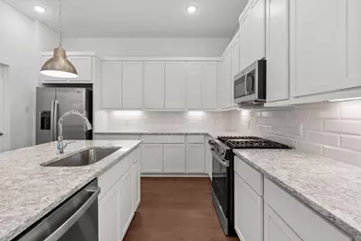 10126 Palm Springs Place, Iowa Colony, TX 77583 - Photo 15