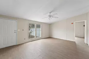 16212 Lone Star Ranch Dr, Conroe, TX 77302 - Photo 5