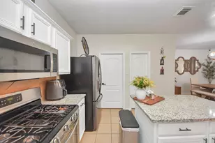 24915 Oconee Dr, Tomball, TX 77375 - Photo 17