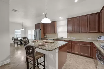3619 Beacon Green Lane, Spring, TX 77386 - Photo 9