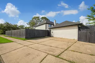 2121 Kildare Dr, Pearland, TX 77581 - Photo 29