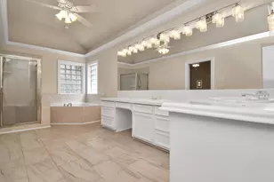 4727 Cashel Castle Dr, Houston, TX 77069 - Photo 15