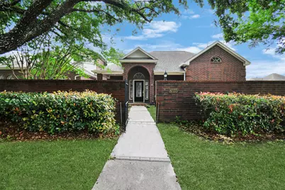 4727 Cashel Castle Drive, Houston, TX 77069 - Photo 9