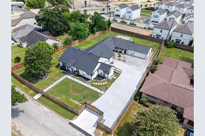5032 Madalyn Lane, Houston, TX 77021 - Photo 3