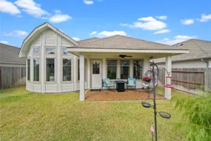 32018 Towering Birch Trl, Conroe, TX 77385 - Photo 17