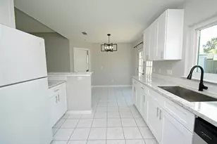 22831 John Rolfe Ln S, Katy, TX 77449 - Photo 11