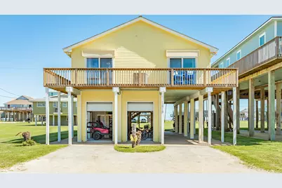 12910 Buccaneer Parkway, Freeport, TX 77541 - Photo 37