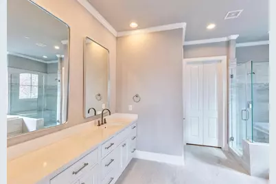 19 Robita Street, Houston, TX 77019 - Photo 7