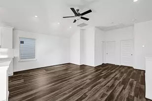 14963 Eagle Feather Dr, Houston, TX 77090 - Photo 7