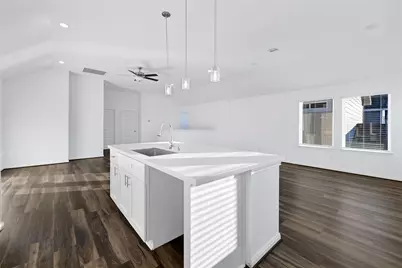 14963 Eagle Feather Drive, Houston, TX 77090 - Photo 11