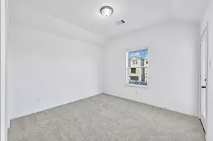 14963 Eagle Feather Dr, Houston, TX 77090 - Photo 23