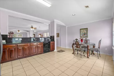 3132 Cambridge Meadows Lane, League City, TX 77573 - Photo 13