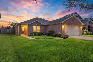 3132 Cambridge Meadows Ln, League City, TX 77573 - Photo 1