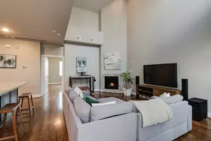 1428 Wilson St, Houston, TX 77019 - Photo 3