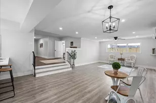 802 18th Ave N, Texas City, TX 77590 - Photo 7