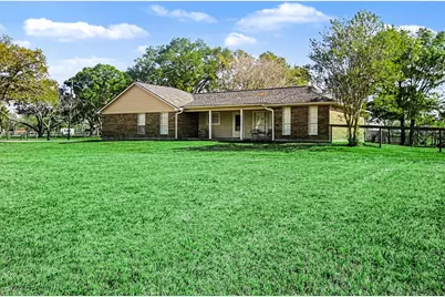 21503 Pecan Bend Road, Damon, TX 77430 - Photo 3