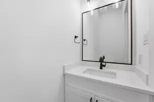 5004 Darling St, Houston, TX 77007 - Photo 5