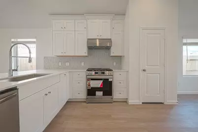 27106 Wandering Glen Lane, Katy, TX 77493 - Photo 13