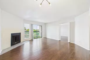 2822 S Bartell Dr, Houston, TX 77054 - Photo 5