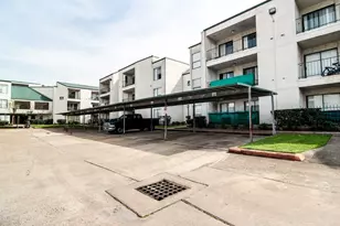 2822 S Bartell Dr, Houston, TX 77054 - Photo 17