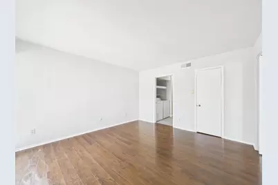 2822 S Bartell Drive #39, Houston, TX 77054 - Photo 11