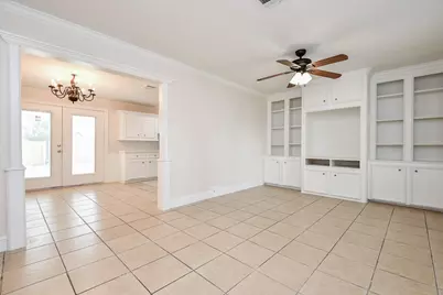 44 Farrell Street, Houston, TX 77022 - Photo 5