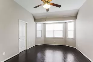 13346 Davenport Hills Ln, Humble, TX 77346 - Photo 9