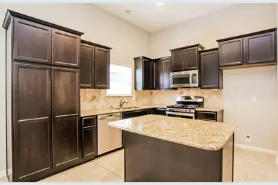 13346 Davenport Hills Lane, Humble, TX 77346 - Photo 7