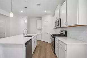 31029 De La Guerra St, Huffman, TX 77336 - Photo 9