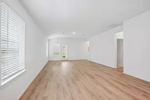 31029 De La Guerra St, Huffman, TX 77336 - Photo 5