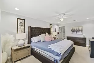 14102 Pinerock Ln, Houston, TX 77079 - Photo 17