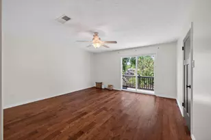 10707 Boardwalk St, Houston, TX 77042 - Photo 33