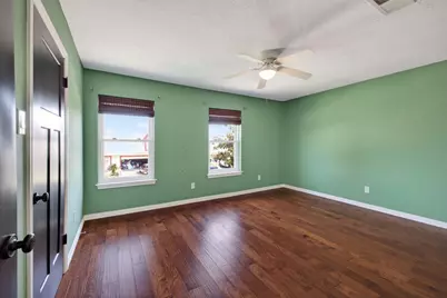 10707 Boardwalk Street, Houston, TX 77042 - Photo 41