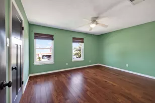 10707 Boardwalk St, Houston, TX 77042 - Photo 41