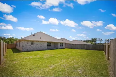 40251 Spyglass Hill Drive, Cleveland, TX 77327 - Photo 9