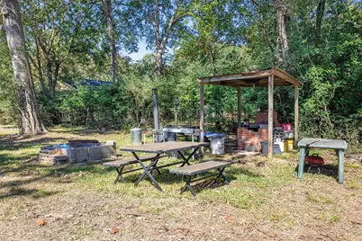 1007 Shawnee Drive, Conroe, TX 77316 - Photo 35