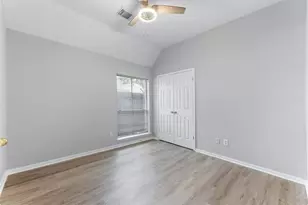 1202 Hathorn Way Dr, Houston, TX 77094 - Photo 23