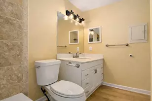 8529 Hearth Dr, Houston, TX 77054 - Photo 13