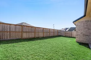 335 Texoma Plains Dr, Conroe, TX 77304 - Photo 25