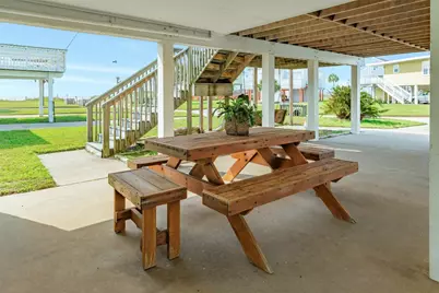 16906 Beachcomber Drive, Jamaica Beach, TX 77554 - Photo 9